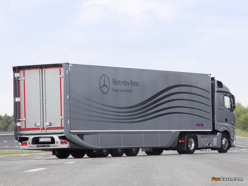 Photos of Mercedes-Benz Actros Aerodynamic Trailer Concept (MP4) 2012 (800 x 600)