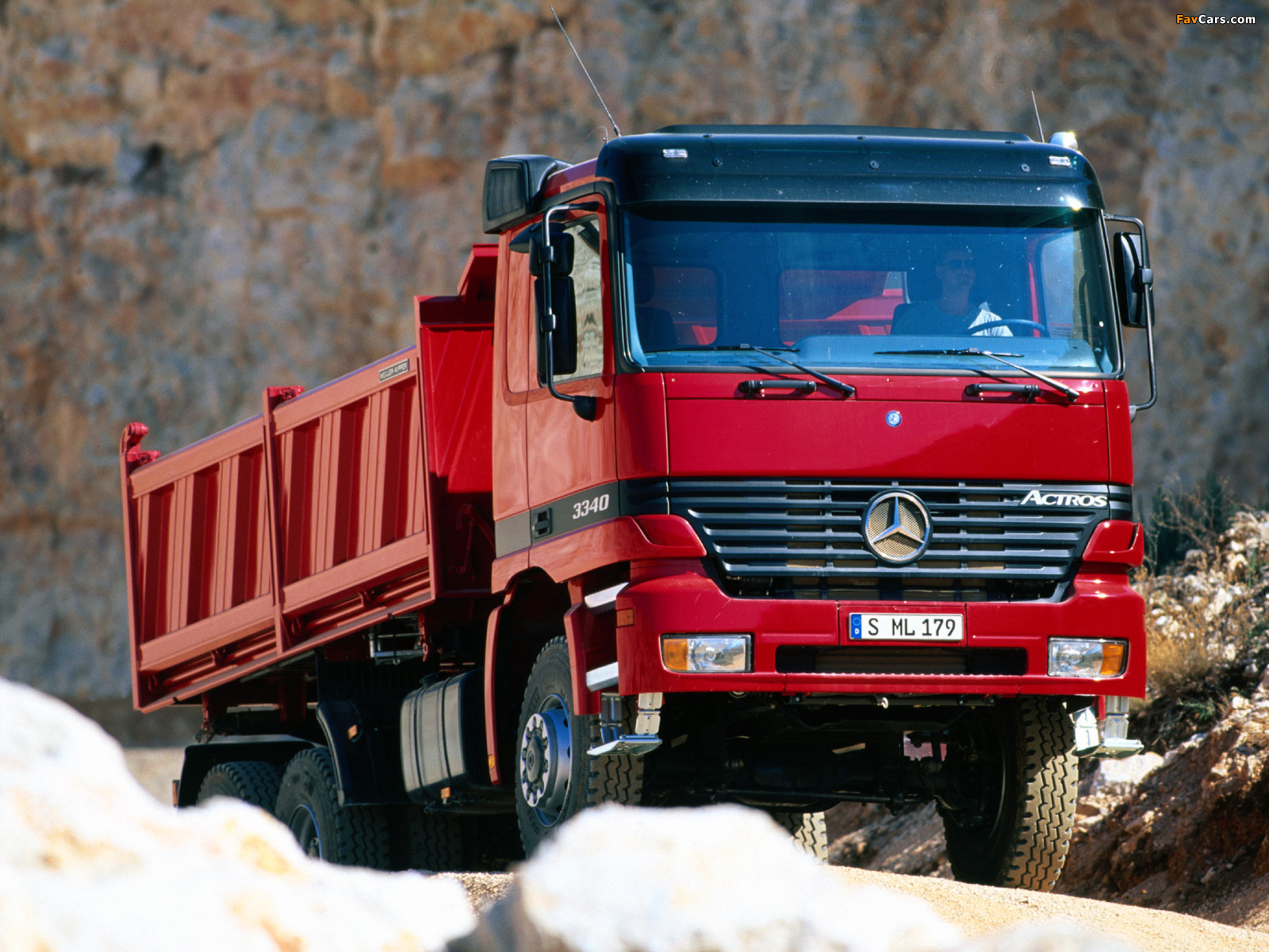 Pictures of Mercedes-Benz Actros 3340 (MP1) 1997–2002 (1600 x 1200)
