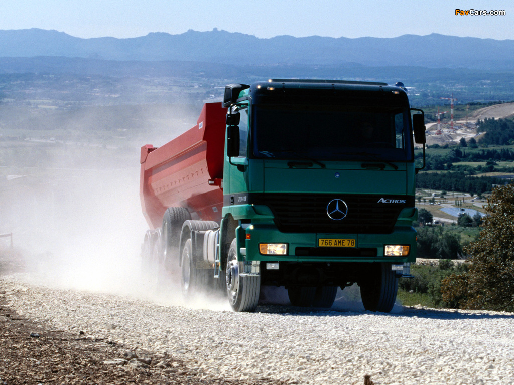 Pictures of Mercedes-Benz Actros 2040 (MP1) 1997–2002 (1024 x 768)