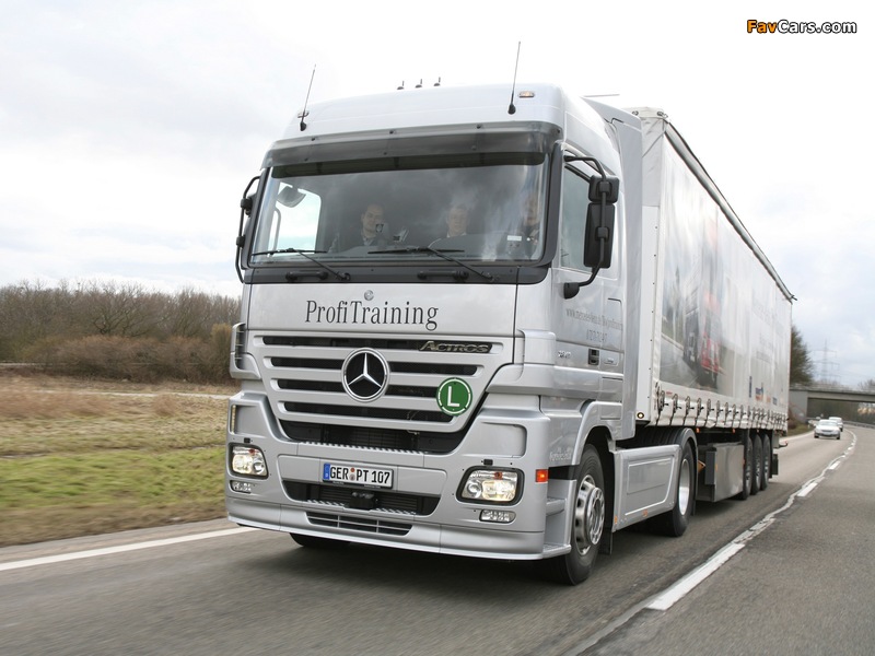 Pictures of Mercedes-Benz Actros 1841 (MP2) 2002–08 (800 x 600)