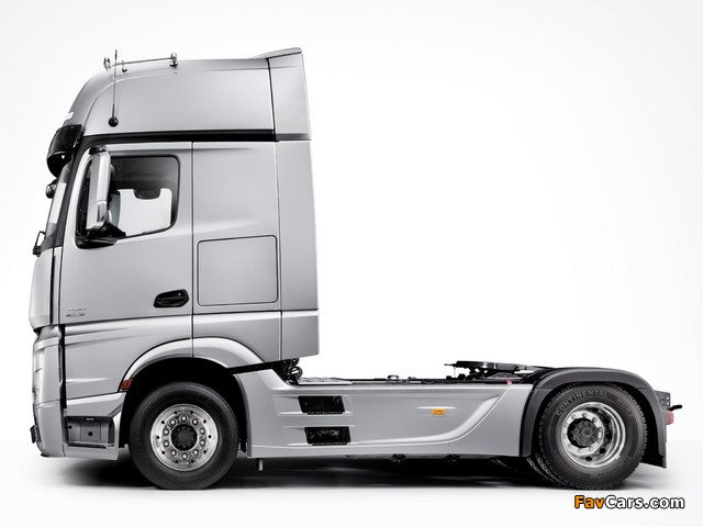 Pictures of Mercedes-Benz Actros 1851 (MP4) 2011 (640 x 480)