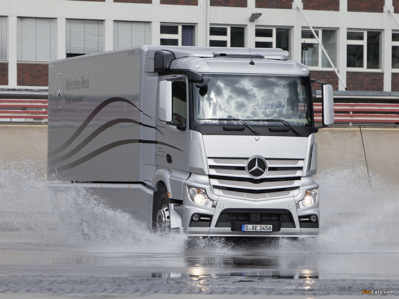 Pictures of Mercedes-Benz Actros Aerodynamic Truck Concept 2012 (1280 x 960)