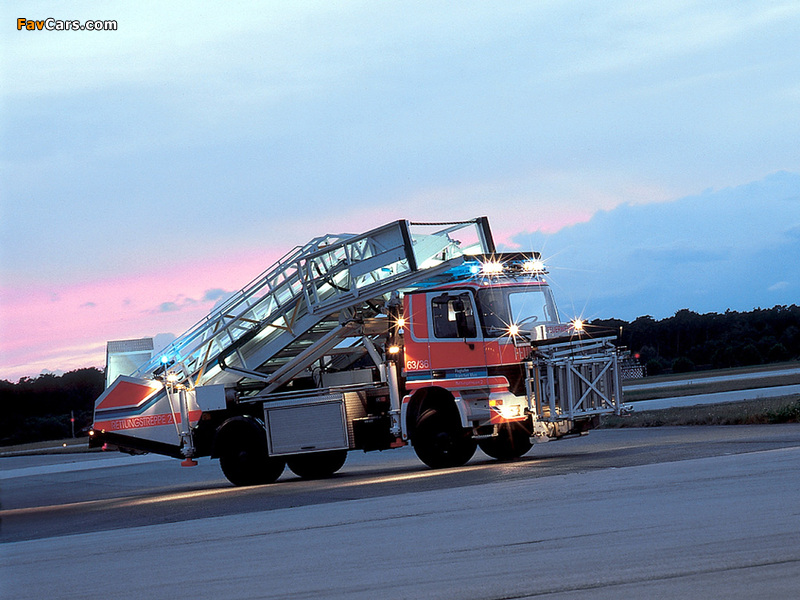 Pictures of Mercedes-Benz Actros (800 x 600)