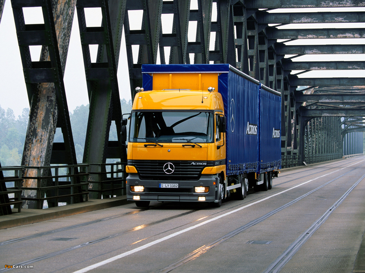 Mercedes-Benz Actros 2540 (MP1) 1997–2002 wallpapers (1280 x 960)