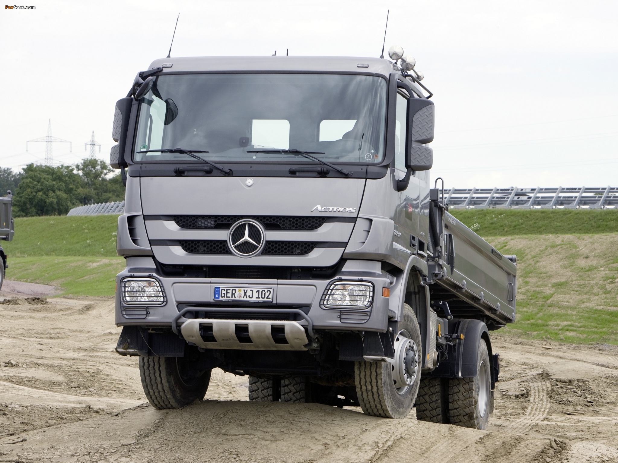 Mercedes-Benz Actros 1832 (MP3) 2009–11 wallpapers (2048 x 1536)