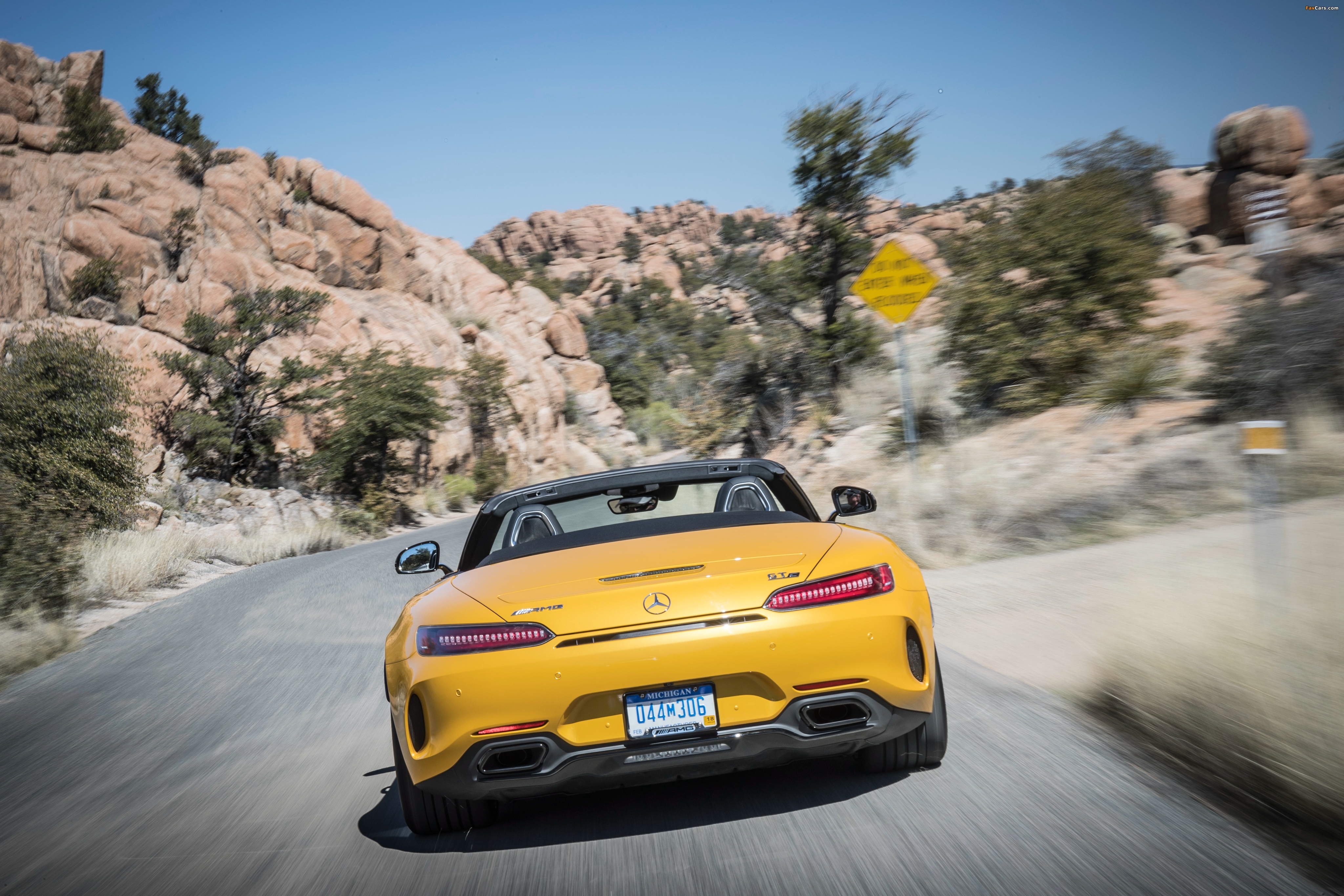 Images of Mercedes-AMG GT C Roadster (R190) 2016 (4096 x 2731)