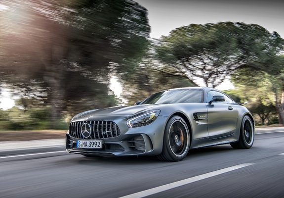 Mercedes-AMG GT R (C190) 2016 pictures
