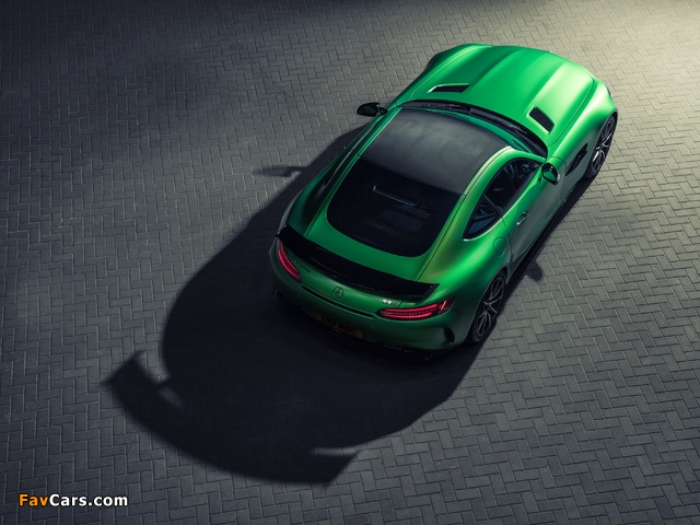 Mercedes-AMG GT R UK-spec (C190) 2017 photos (640 x 480)