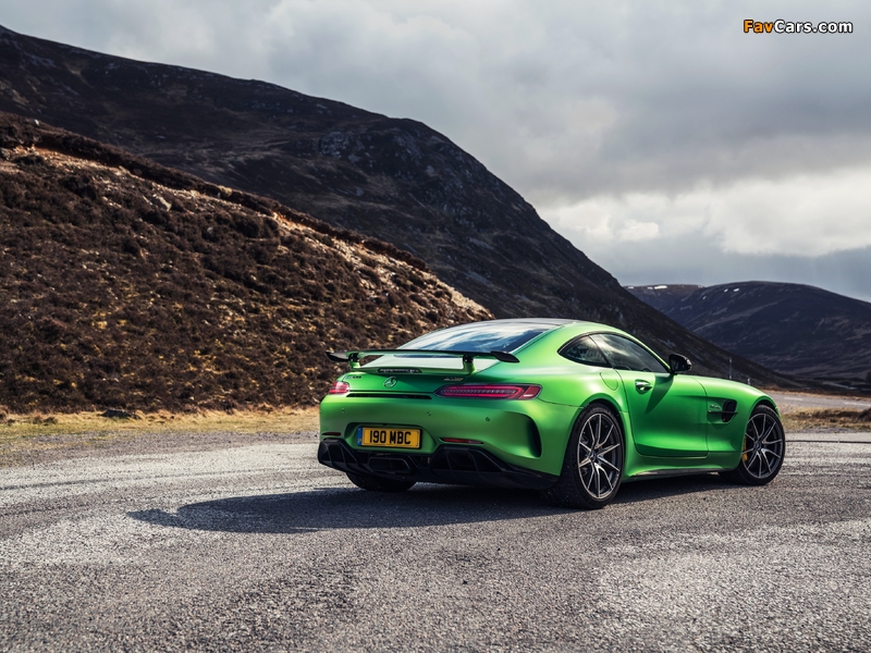 Mercedes-AMG GT R UK-spec (C190) 2017 pictures (800 x 600)