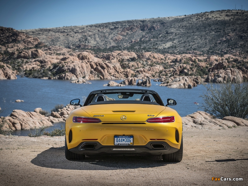 Photos of Mercedes-AMG GT C Roadster (R190) 2016 (800 x 600)