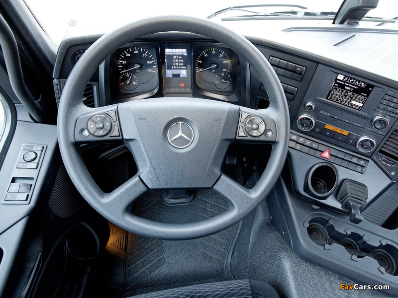 Mercedes-Benz Arocs 1832 2013 wallpapers (800 x 600)