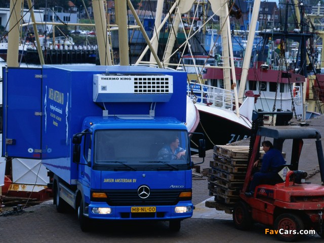 Images of Mercedes-Benz Atego 917 1998–2005 (640 x 480)