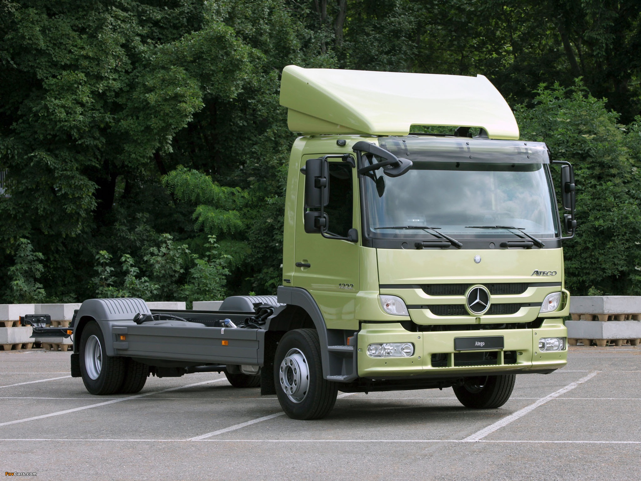 Images of Mercedes-Benz Atego 1222 BlueTec 2010–13 (2048 x 1536)