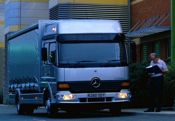 Mercedes-Benz Atego 815 UK-spec 1998–2005 images