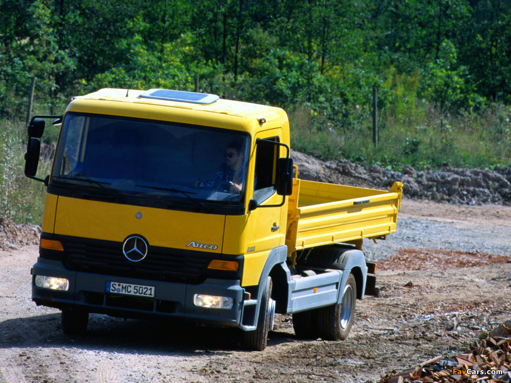 Mercedes-Benz Atego 823 1998–2005 pictures (1024 x 768)