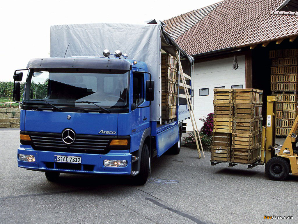 Mercedes-Benz Atego 1217 1998–2005 pictures (1024 x 768)