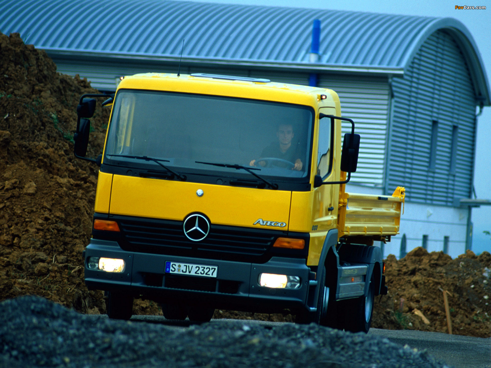 Mercedes-Benz Atego 823 1998–2005 pictures (1600 x 1200)