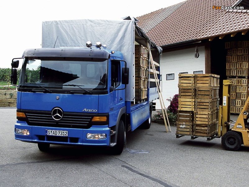Mercedes-Benz Atego 1217 1998–2005 pictures (800 x 600)