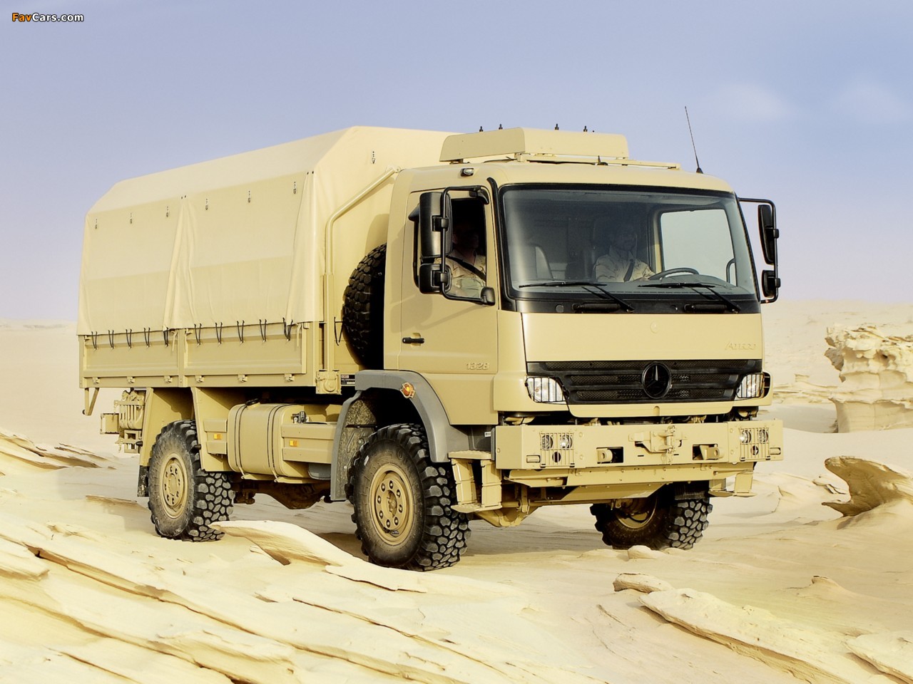 Mercedes-Benz Atego 1328 4x4 Military Truck 2005–13 photos (1280 x 960)