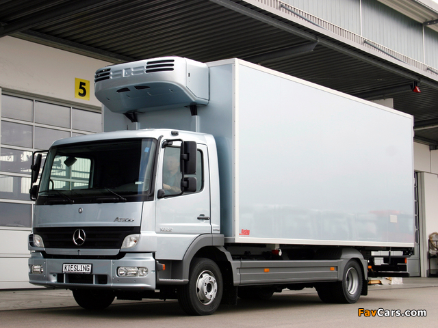 Mercedes-Benz Atego 1222 2005–13 pictures (640 x 480)