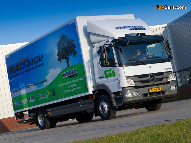 Mercedes-Benz Atego 1222 BlueTec 2010–13 wallpapers (640 x 480)