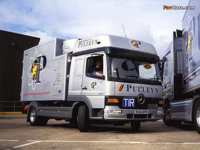 Photos of Mercedes-Benz Atego 818 UK-spec 1998–2005 (640 x 480)