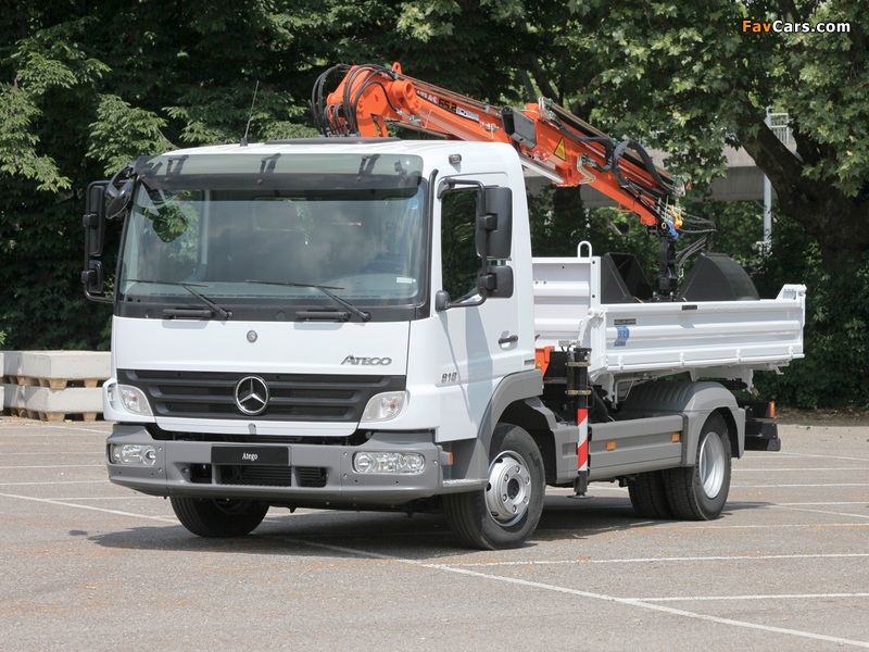 Photos of Mercedes-Benz Atego 818 2005 (800 x 600)