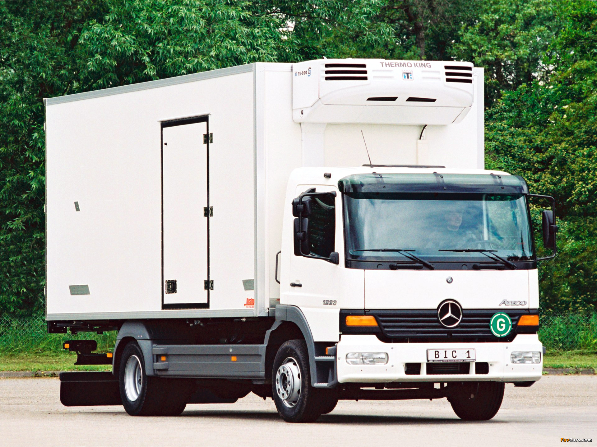 Pictures of Mercedes-Benz Atego 1223 1998–2005 (1920 x 1440)