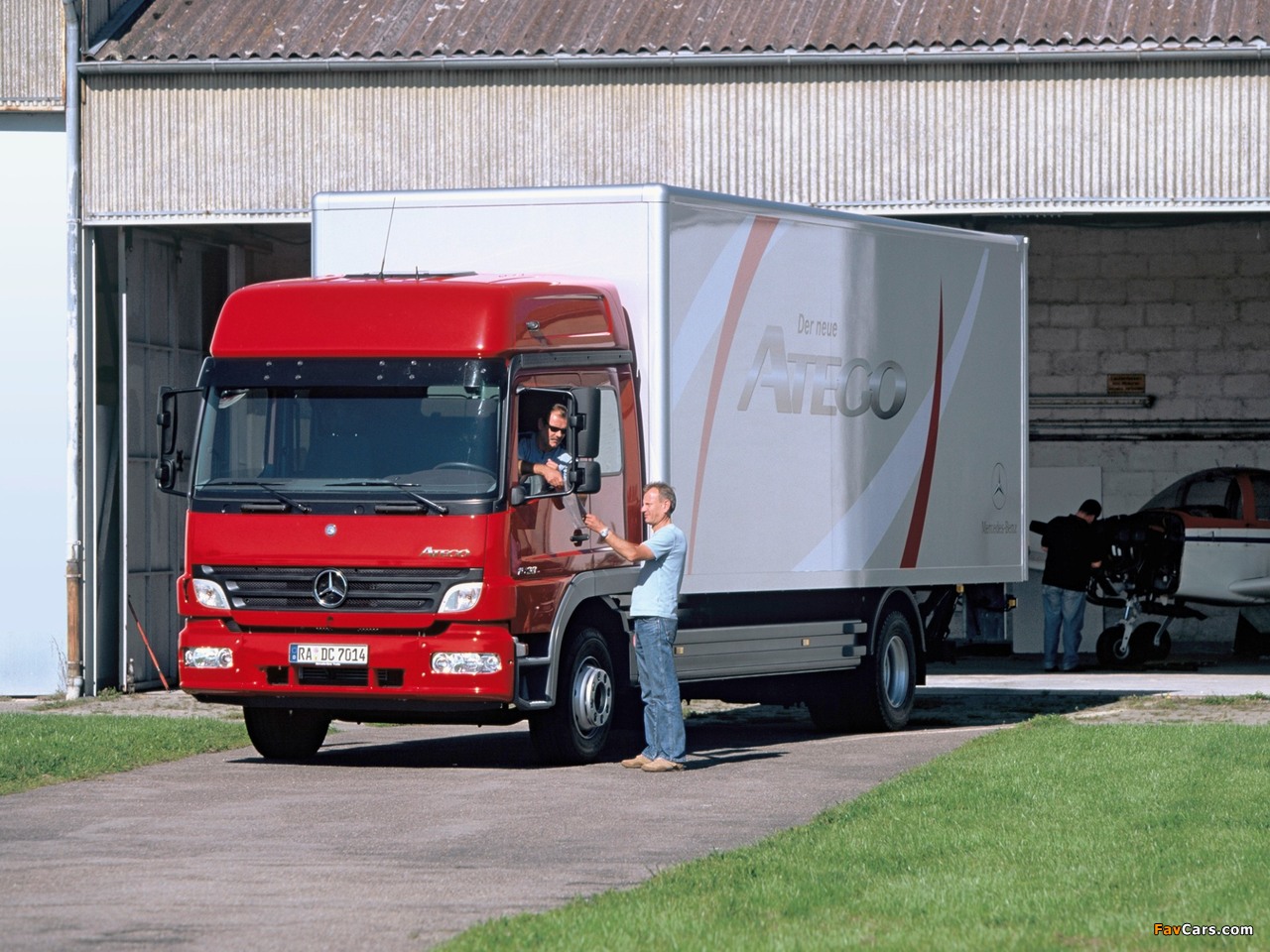 Pictures of Mercedes-Benz Atego 1823 2005–13 (1280 x 960)