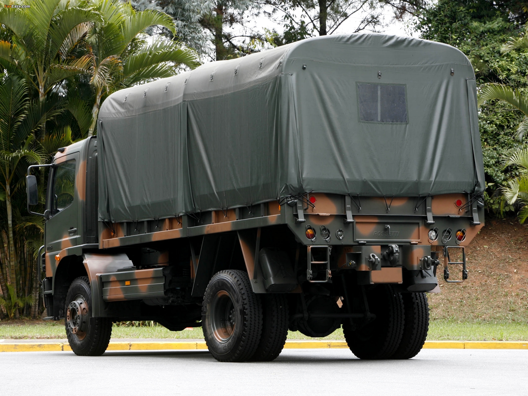 Pictures of Mercedes-Benz Atego 1725 4x4 Military Truck 2005–11 (2048 x 1536)