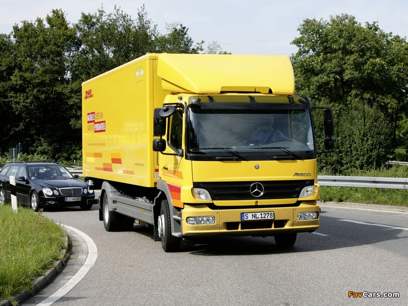 Mercedes-Benz Atego wallpapers (800 x 600)