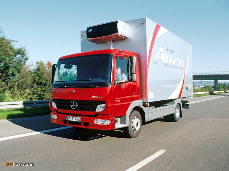 Mercedes-Benz Atego 818 2005 wallpapers (800 x 600)