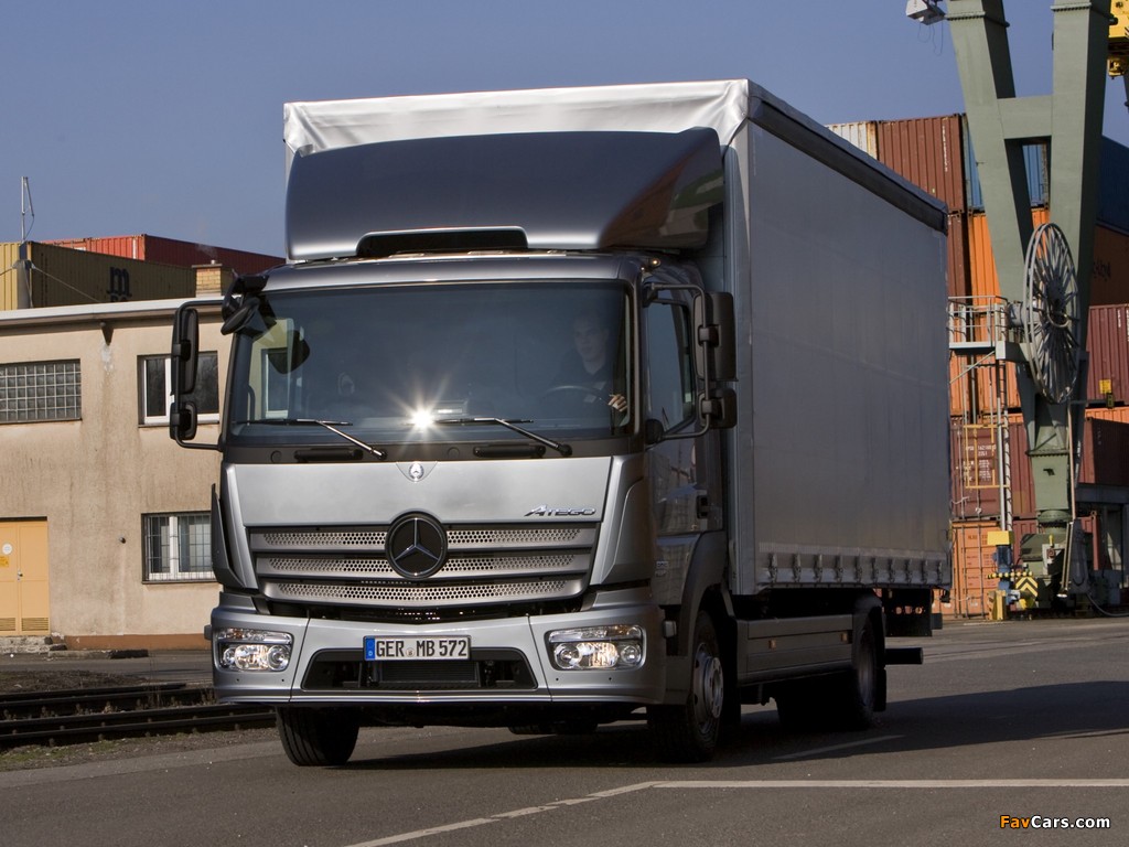 Mercedes-Benz Atego 823 2013 wallpapers (1024 x 768)