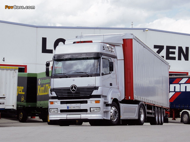 Images of Mercedes-Benz Axor 1843 2001–05 (640 x 480)