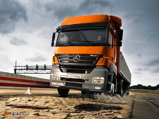 Images of Mercedes-Benz Axor 1840 2005–10 (640 x 480)