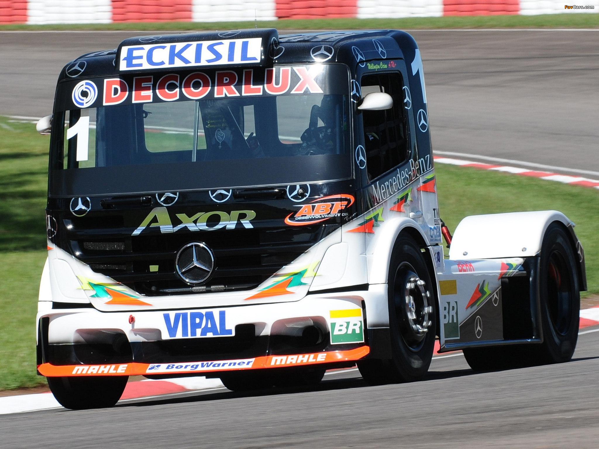 Images of Mercedes-Benz Axor Formula Truck 2006–10 (2048 x 1536)