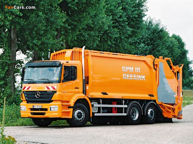 Mercedes-Benz Axor 2528 Rolloffcon 2005–10 pictures (640 x 480)