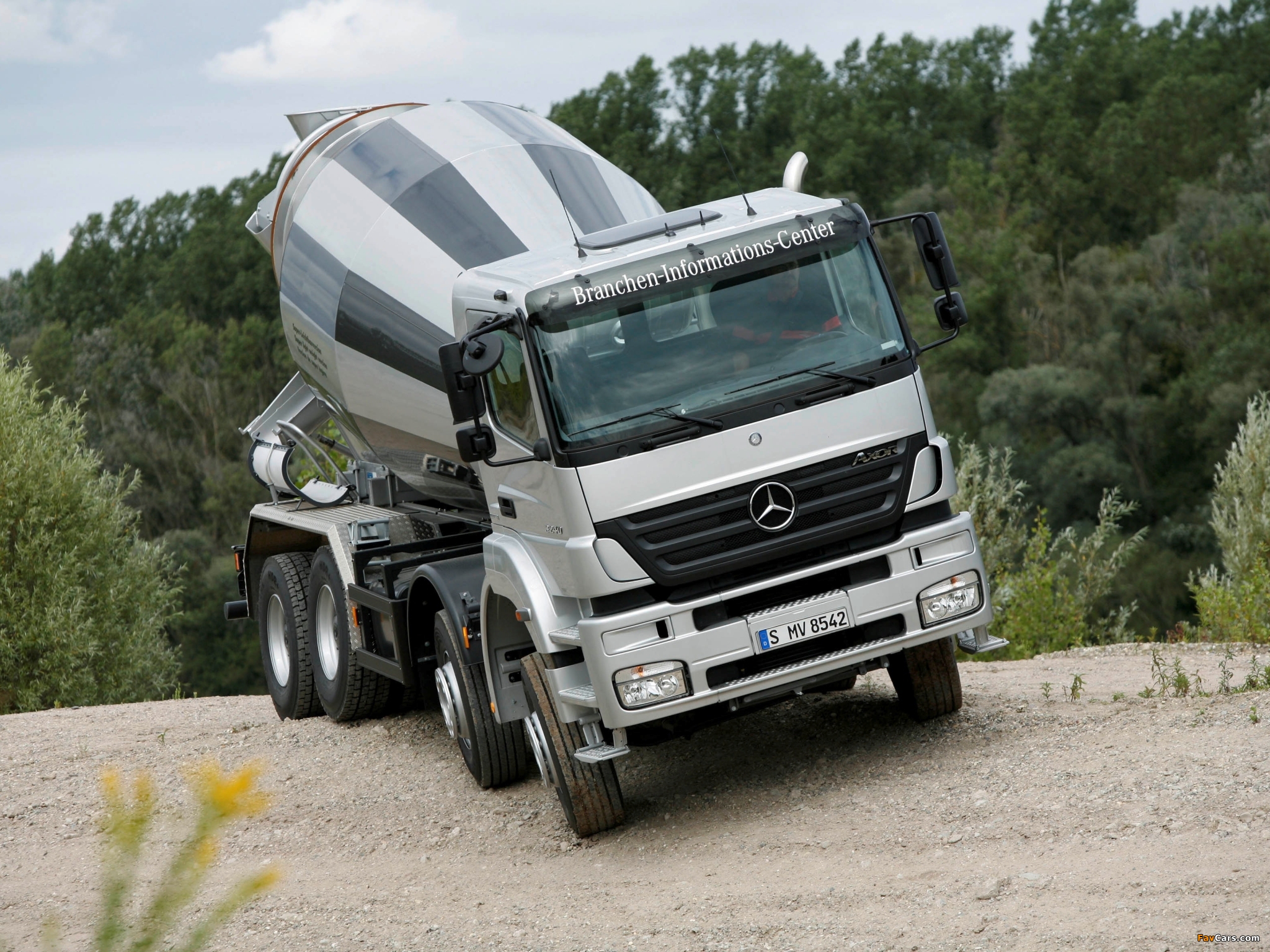 Mercedes-Benz Axor 3240 Mixer 2005–10 wallpapers (2048 x 1536)