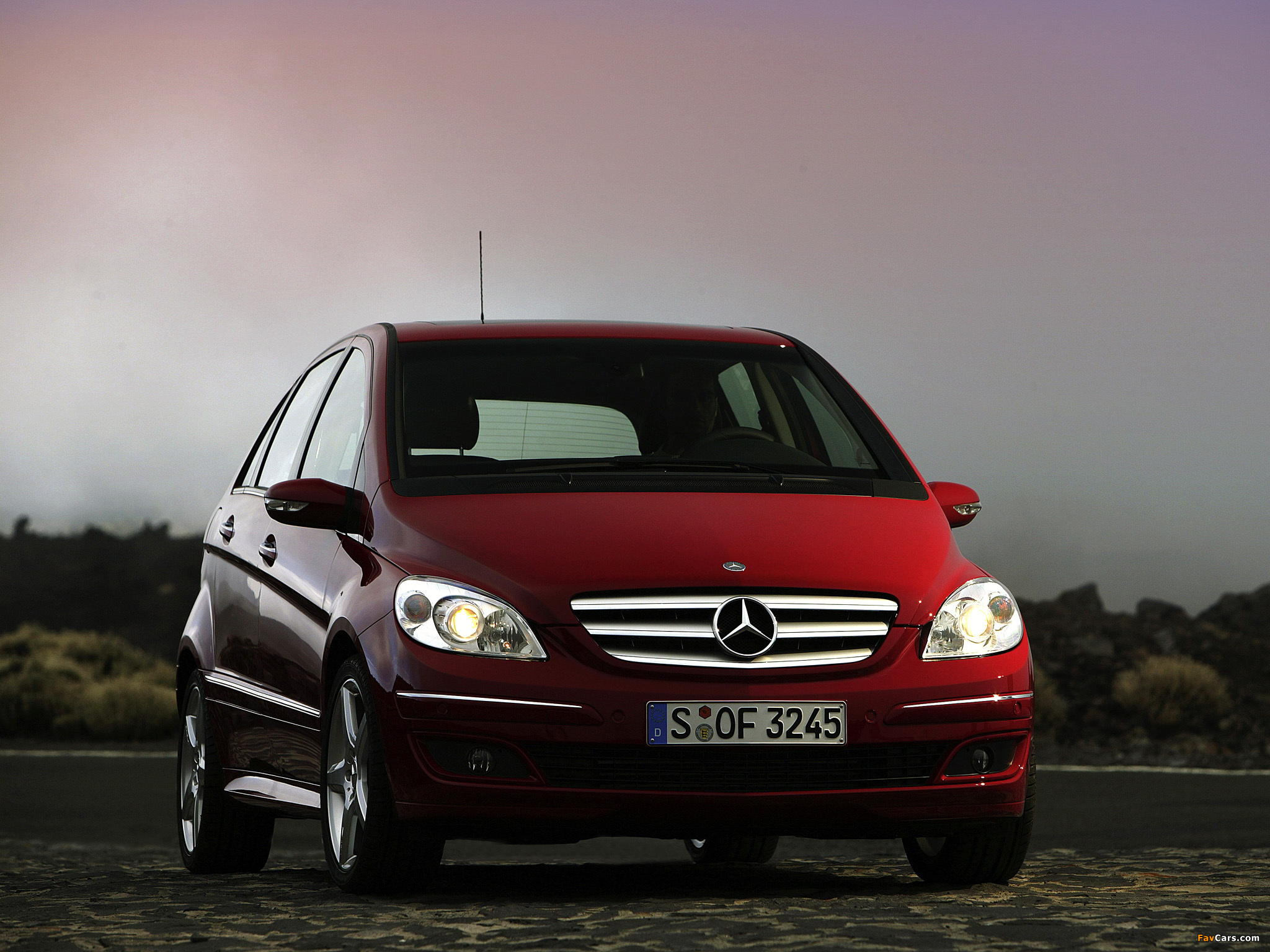 Images of Mercedes-Benz B 200 Turbo (W245) 2005–08 (2048 x 1536)