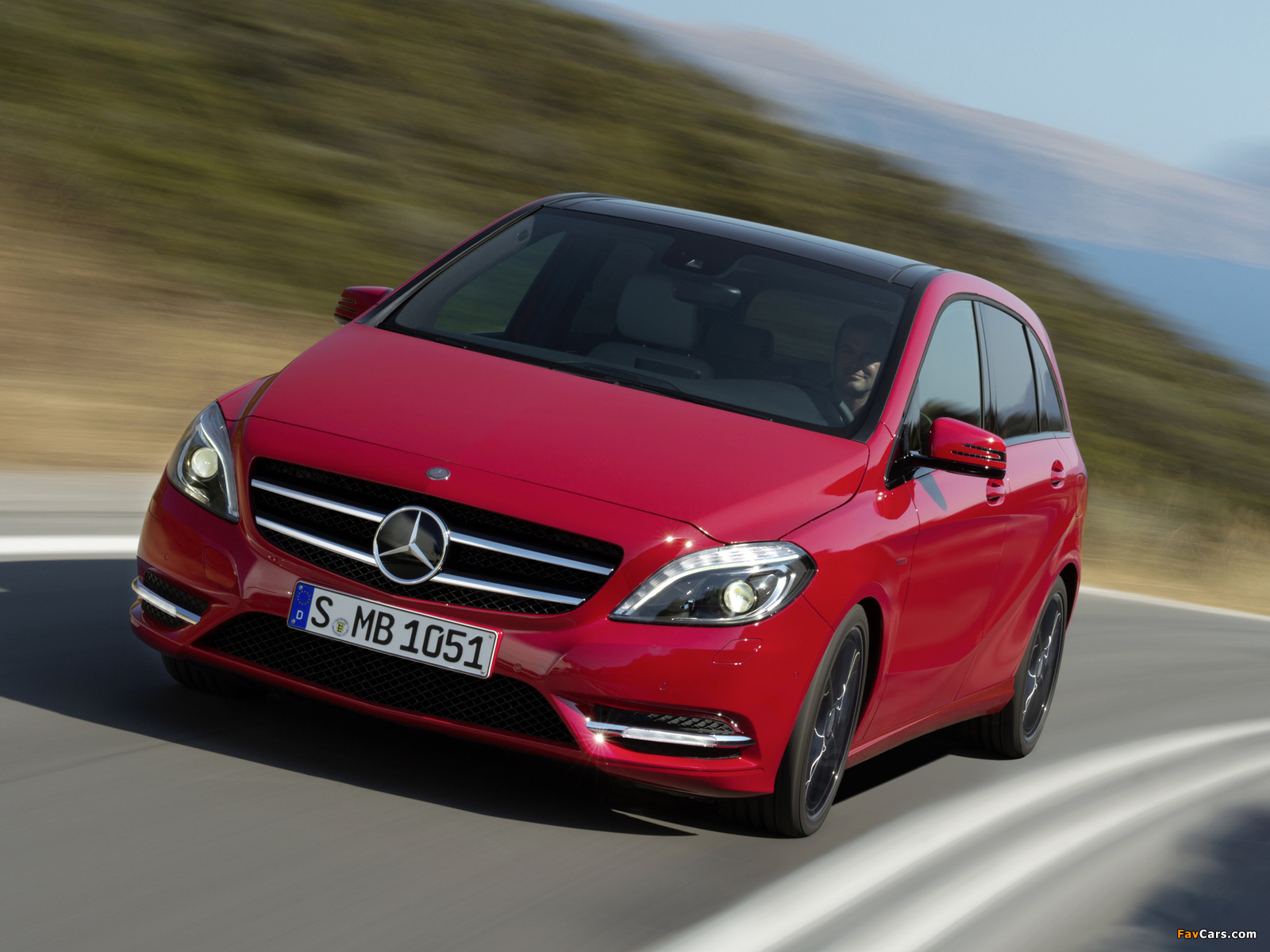 Images of Mercedes-Benz B 200 BlueEfficiency (W246) 2011 (1600 x 1200)