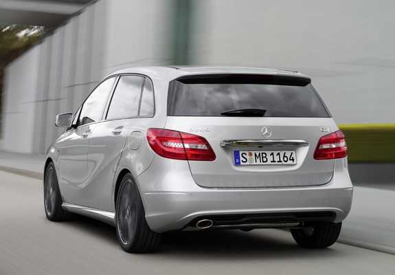 Images of Mercedes-Benz B 200 CDI BlueEfficiency (W246) 2011