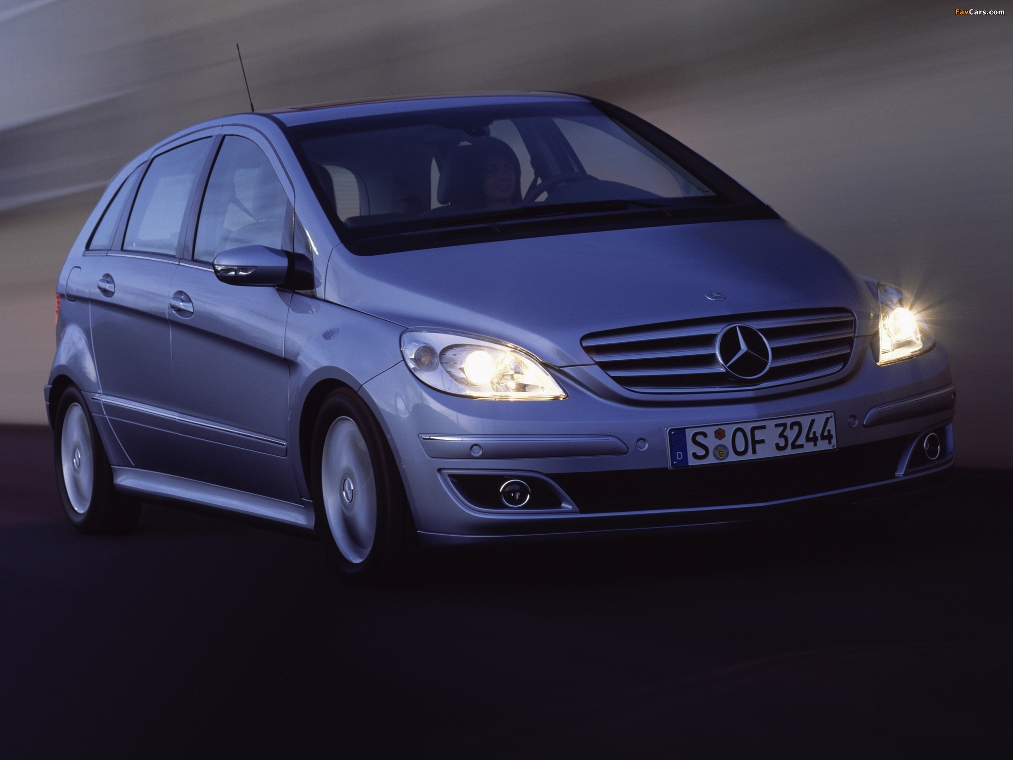 Mercedes-Benz B 200 CDI (W245) 2005–08 photos (2048 x 1536)