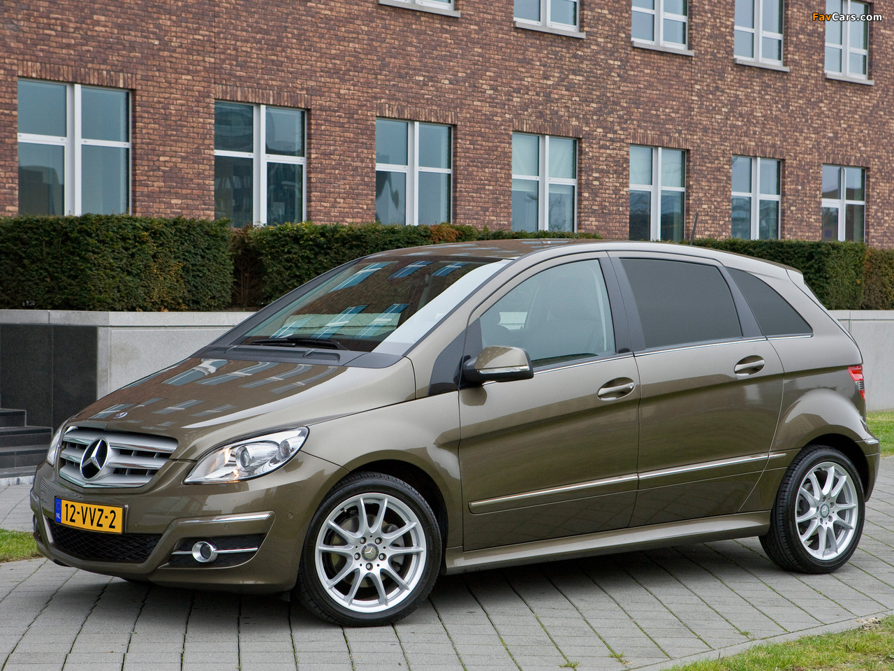 Mercedes-Benz B 180 CDI (W245) 2008–11 images (1280 x 960)