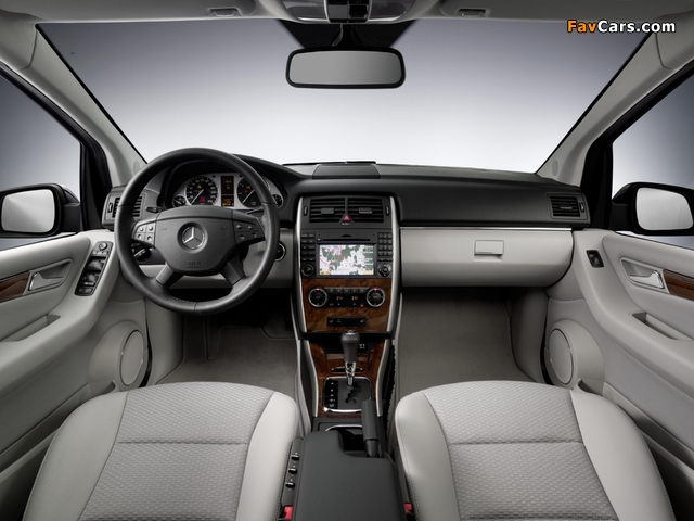 Mercedes-Benz B 200 CDI (W245) 2008–11 photos (640 x 480)