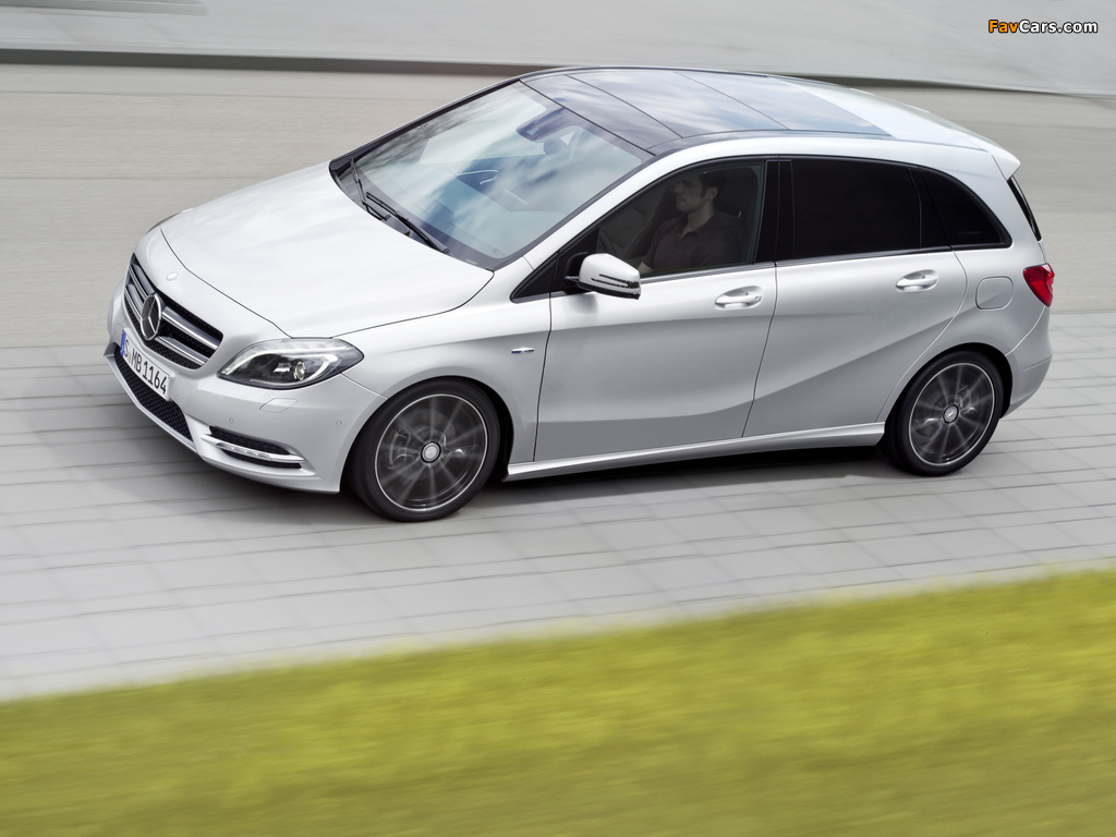 Mercedes-Benz B 200 CDI BlueEfficiency (W246) 2011 images (1024 x 768)