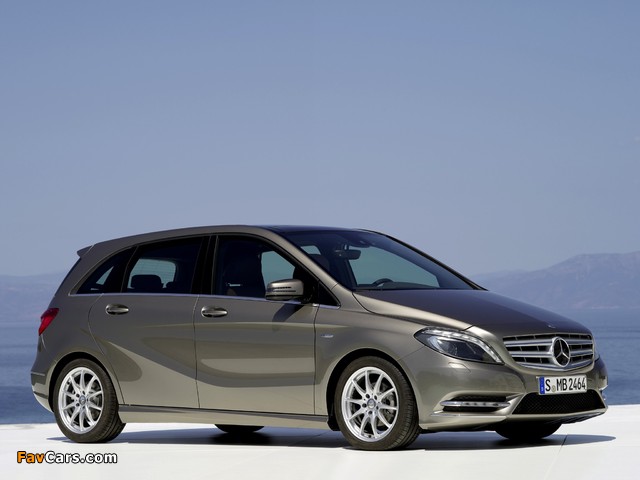 Mercedes-Benz B 180 CDI BlueEfficiency (W246) 2011 images (640 x 480)