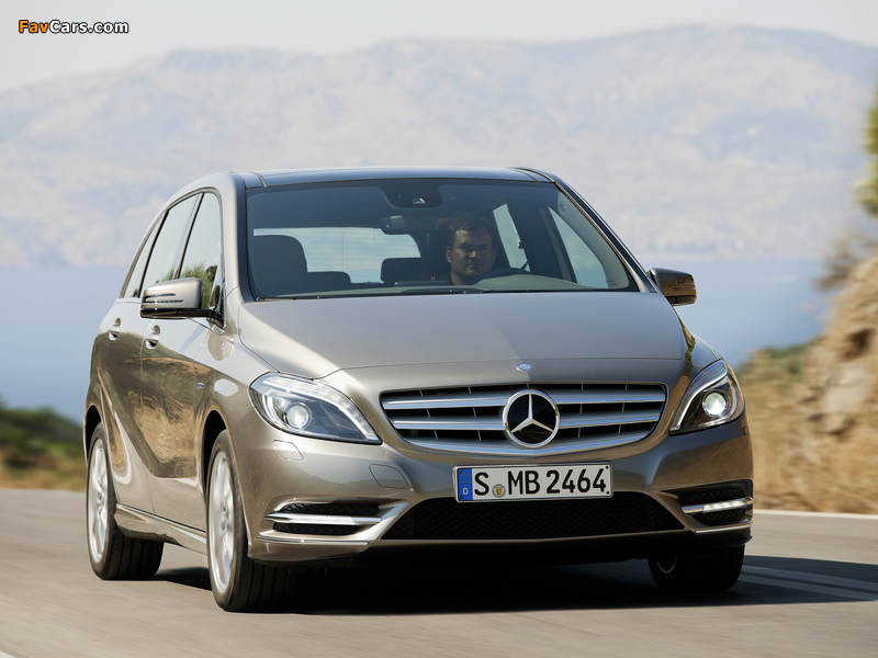 Mercedes-Benz B 180 CDI BlueEfficiency (W246) 2011 photos (800 x 600)