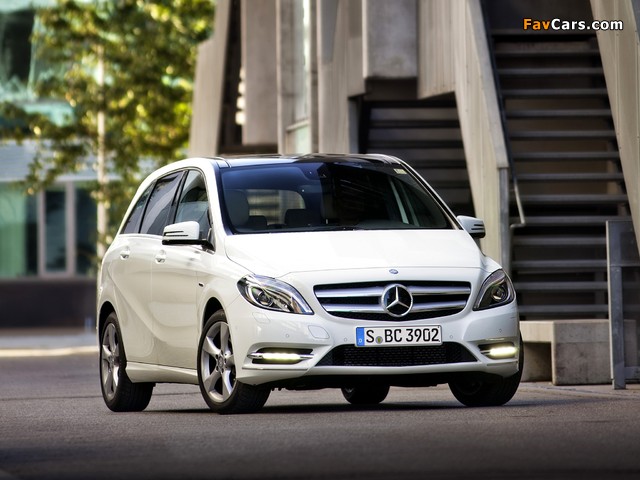 Mercedes-Benz B 200 CDI BlueEfficiency (W246) 2011 wallpapers (640 x 480)