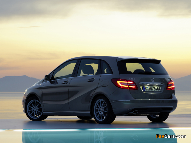 Mercedes-Benz B 180 CDI BlueEfficiency (W246) 2011 wallpapers (640 x 480)