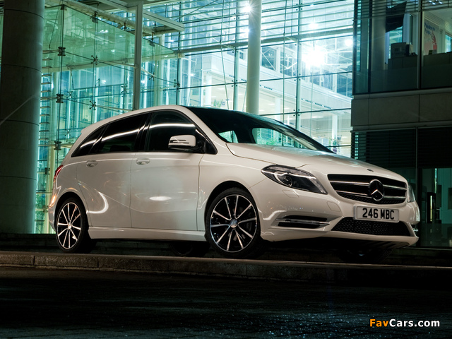 Mercedes-Benz B 200 BlueEfficiency UK-spec (W246) 2012 images (640 x 480)